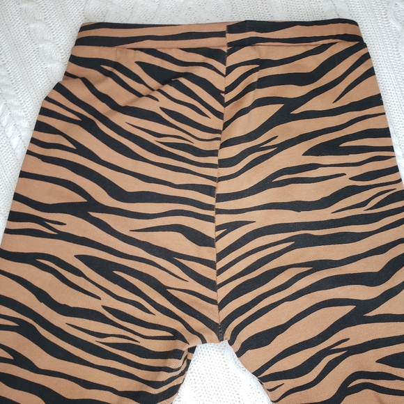 COPY - 2pc Zara Girls Size 9/10 Tiger Leopard Animal Print Leggings + Top - Picture 4 of 4